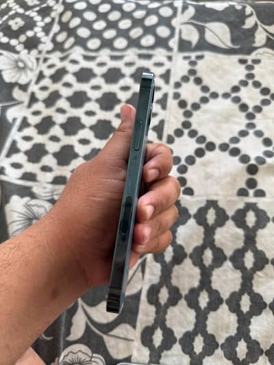 Apple iPhone 12 Pro