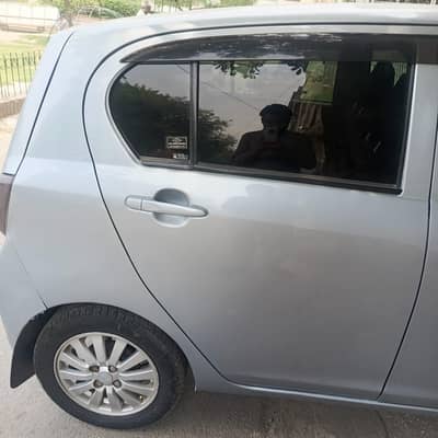 Daihatsu Mira 2017