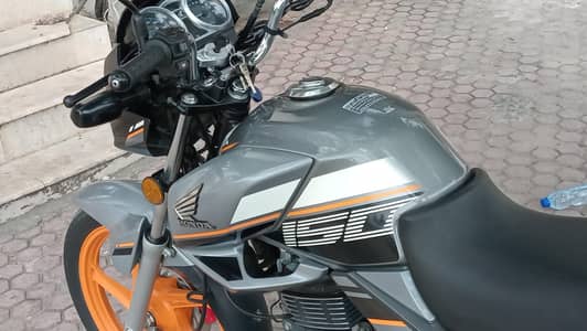 CB 150F for Urgent Sale
