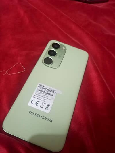 Tecno SPARK 30 Pro