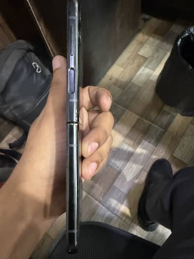 Samsung Mobile Z Fold 3