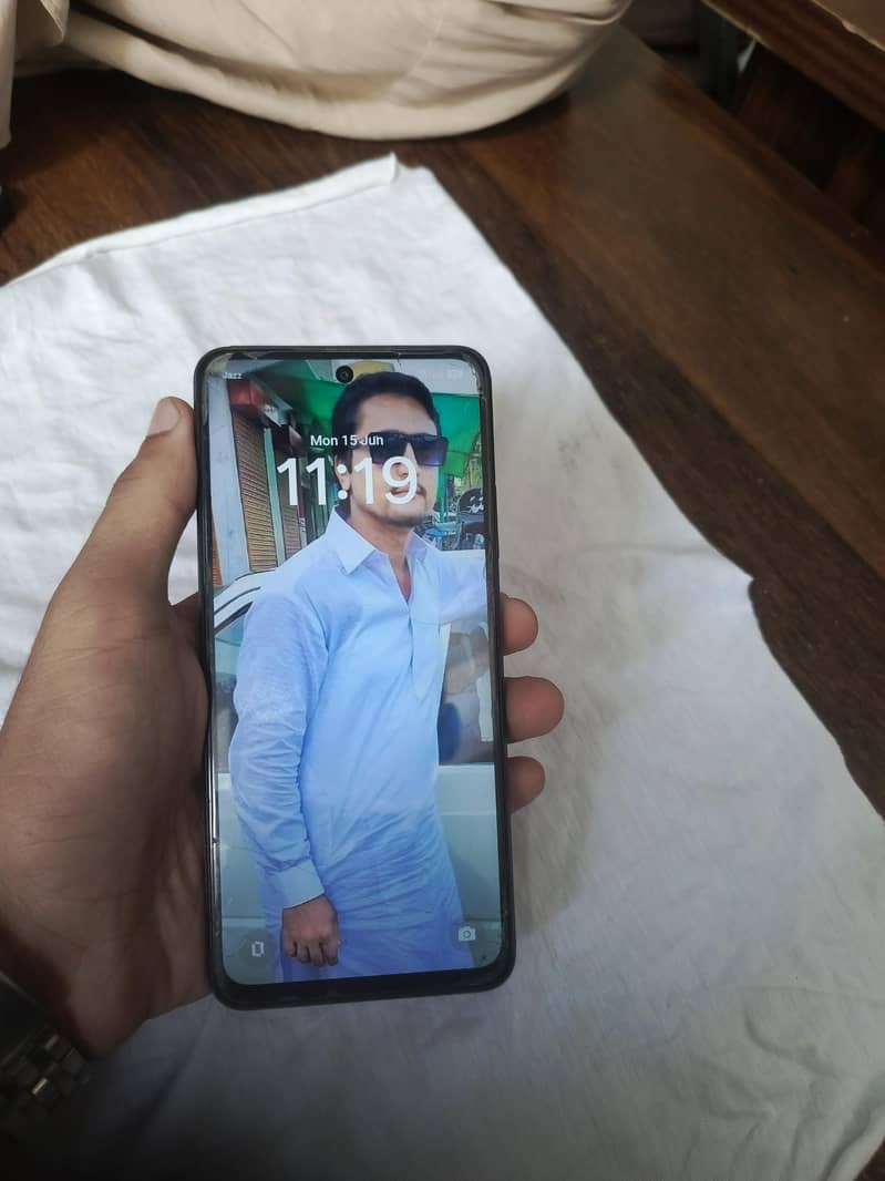 Realme C75 5