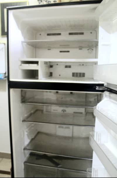 Fridge Whirlpool (Working Condition)