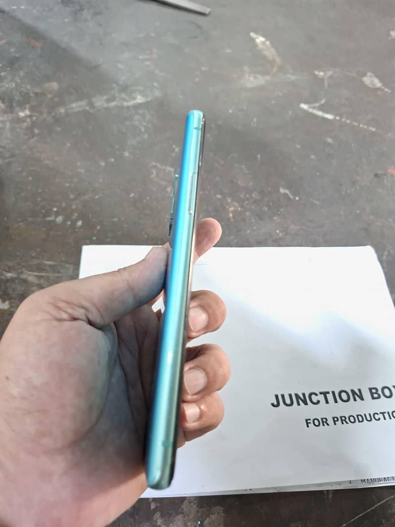 One Plus 8T 7