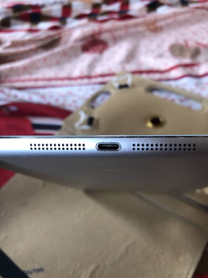 Apple iPad Mini 7