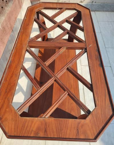 center and 2 side table