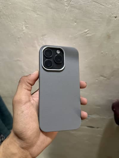 Apple iPhone 15 Pro