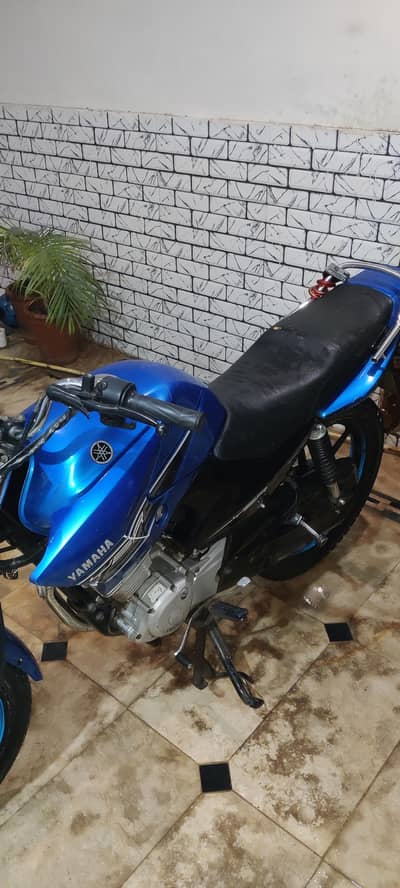 Yamaha ybr 125