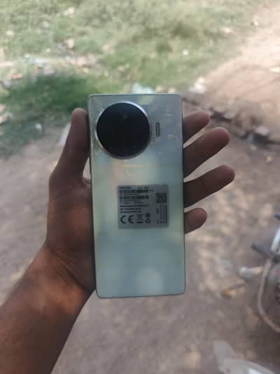 Tecno Spark 20 Pro Plus