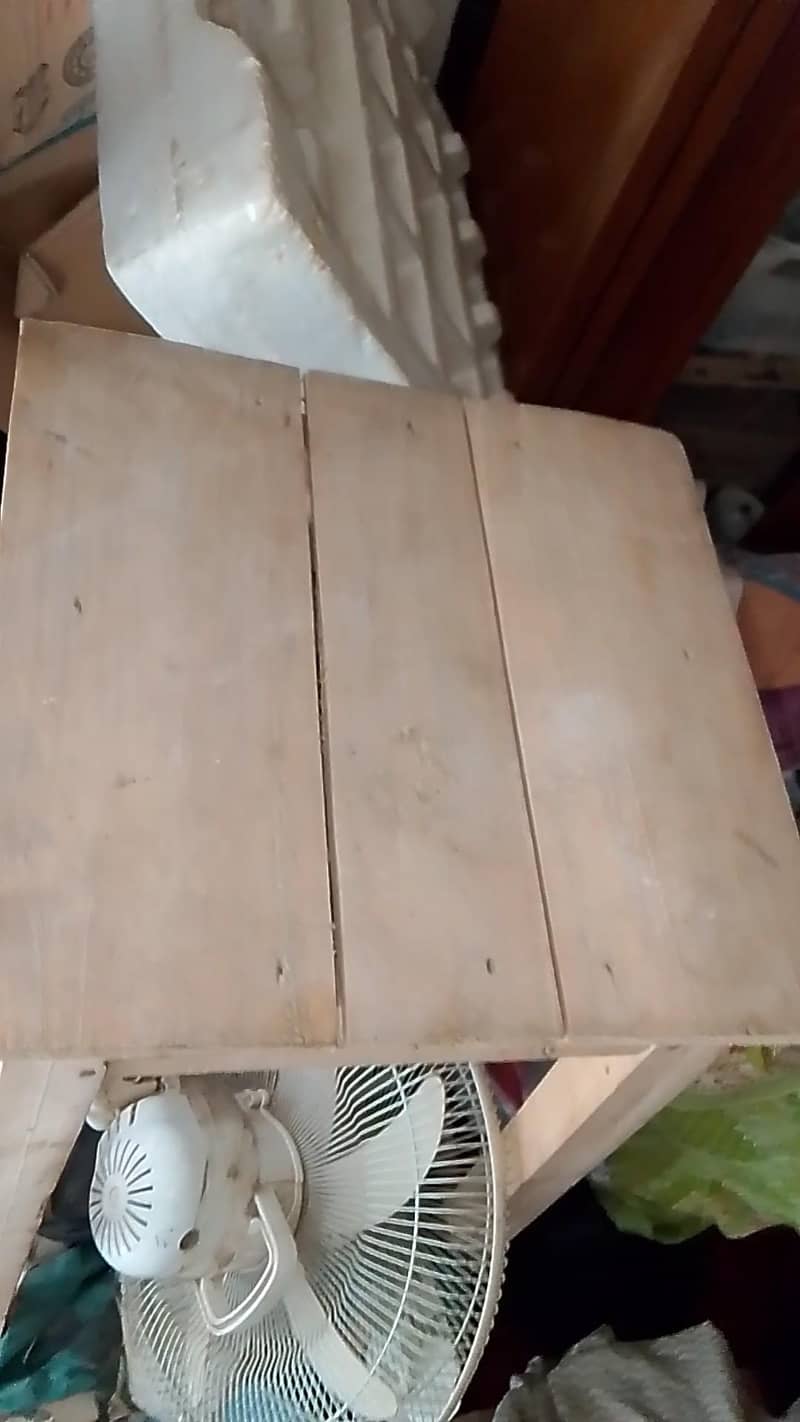 Stool 4