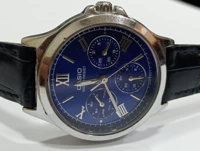 Ladies Casio chronograph watch for girls
