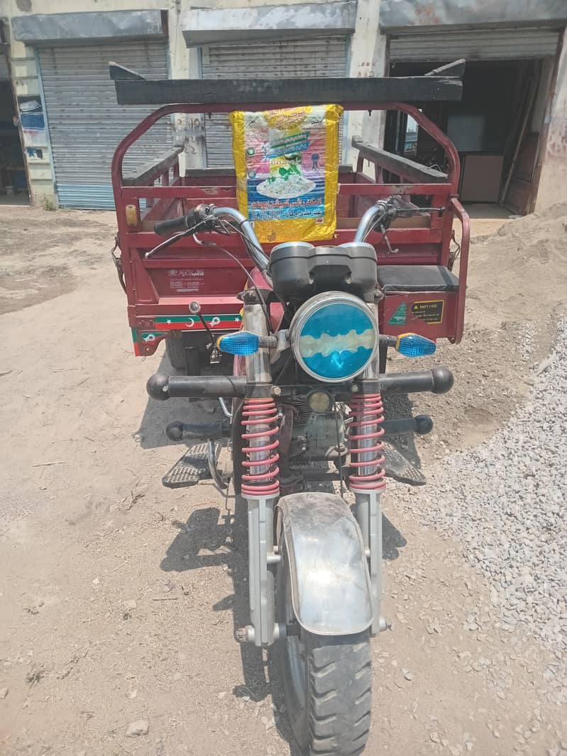 good condition loader 3