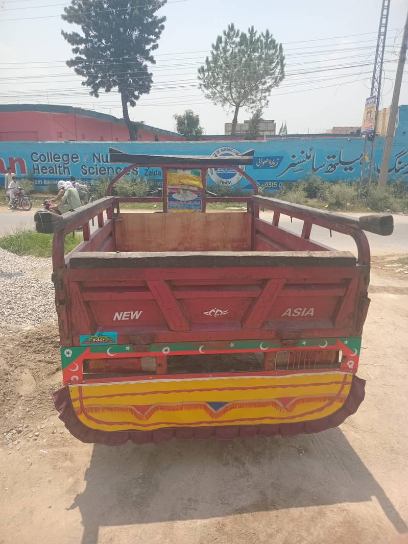 good condition loader 5