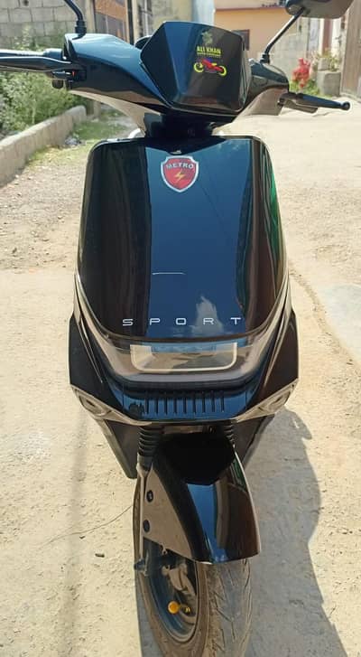 T9 sports scooty