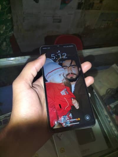 Realme C63