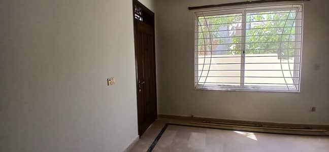07 Marla Full House For Rent
