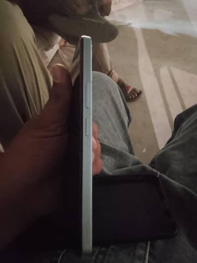 Vivo Y19s