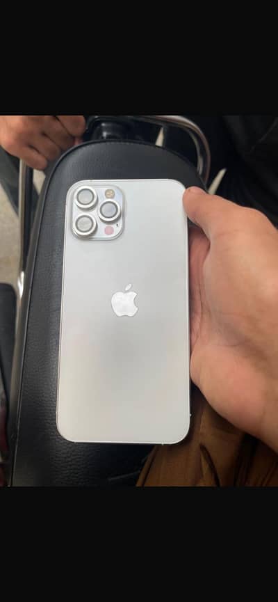 Apple iPhone 12 Pro Max