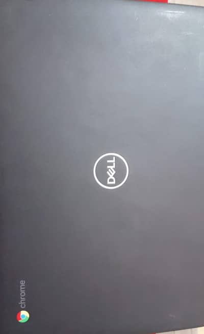 Dell Chromebook Touch Screen 32GB Storage - Excellent Condition