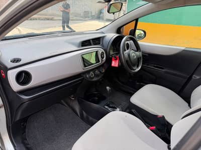 Toyota Vitz 2011