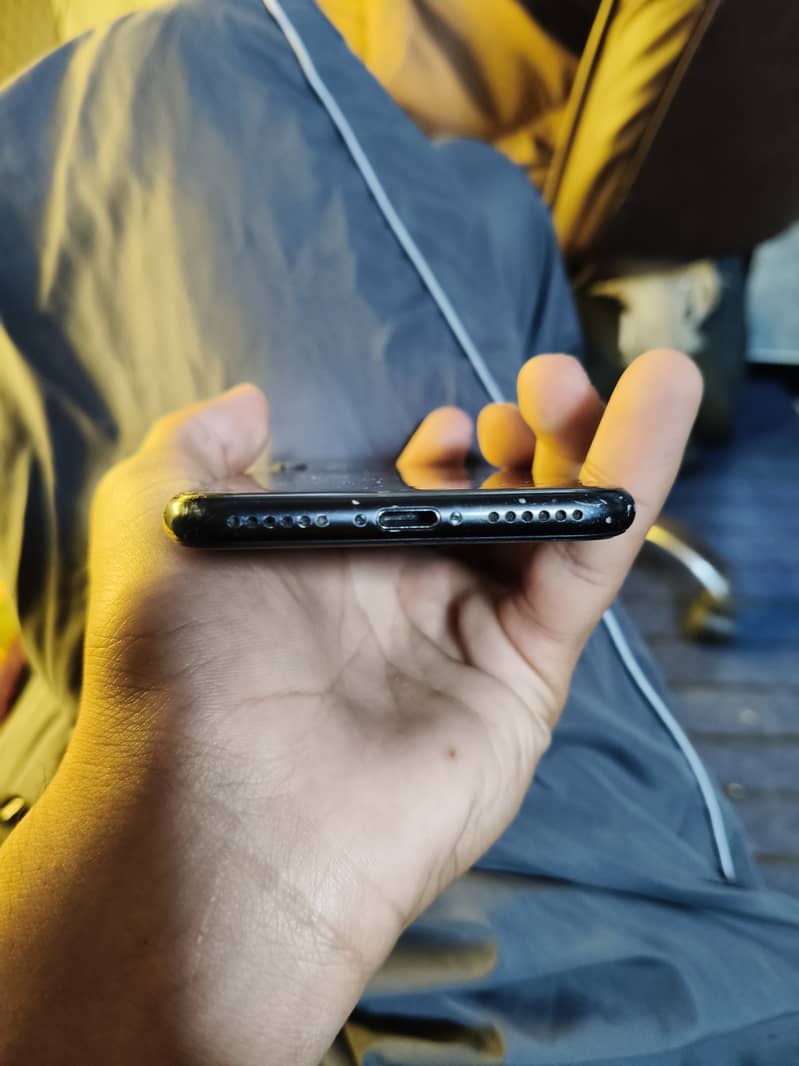 Apple iPhone SE 2