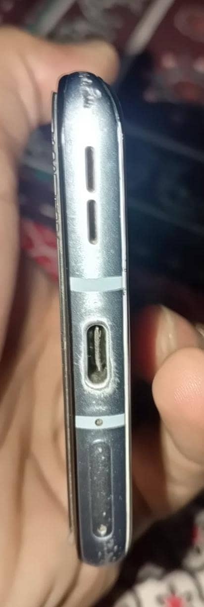 One Plus 9R 3