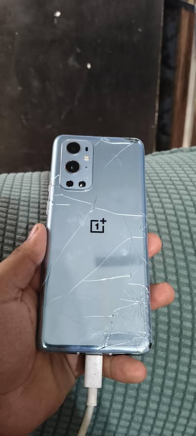 One Plus 9 Pro 12/256