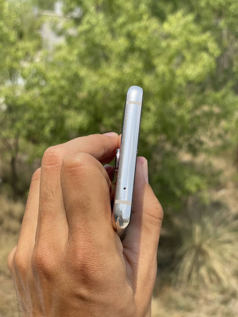 One Plus 8 5