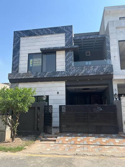 7 Marla Portion For Rent Ideal Location Reasonable