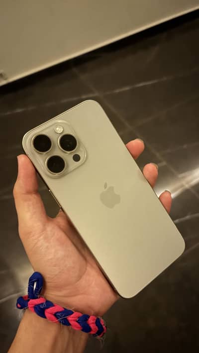 Apple iPhone 15 Pro Max jv