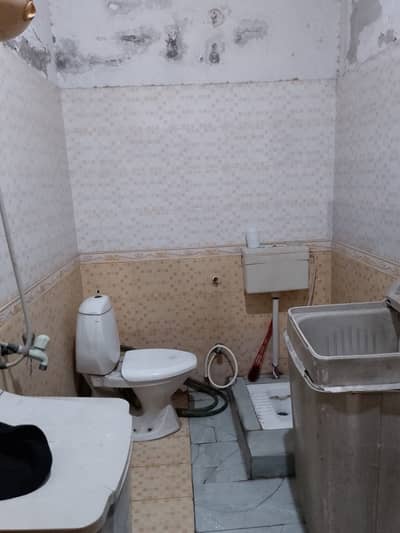 10 marla upper portion for rent ideal location reasonable price