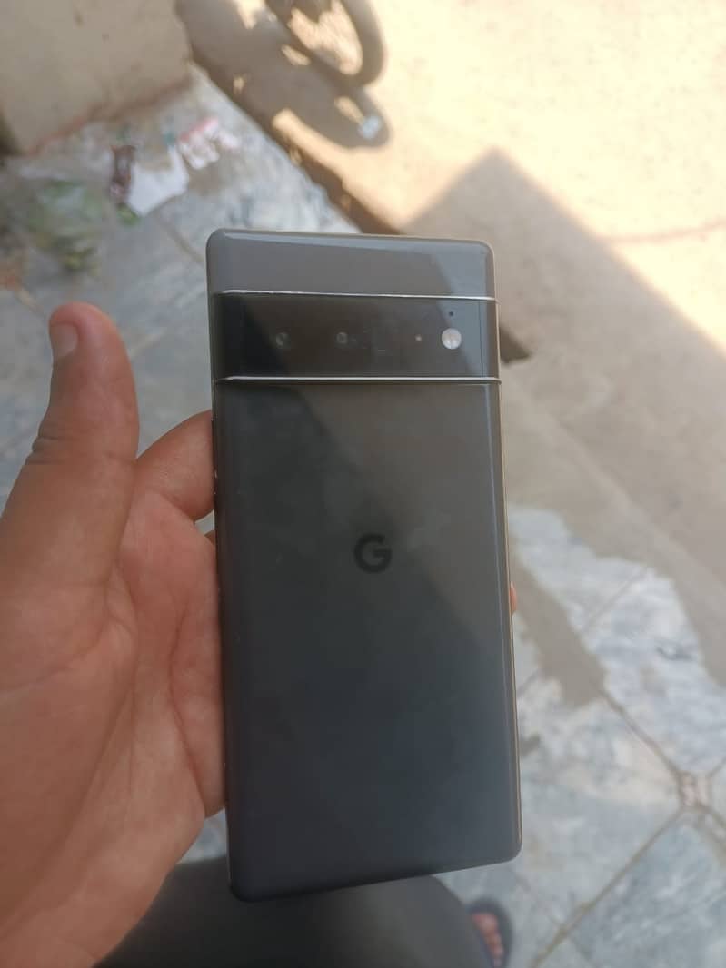 Google Pixel 6 Pro 2