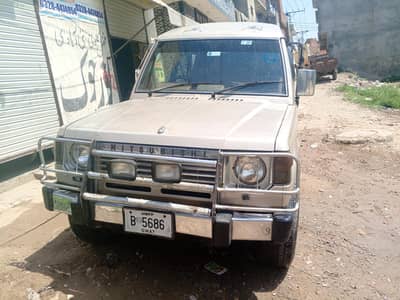 Mitsubishi pajero 5door