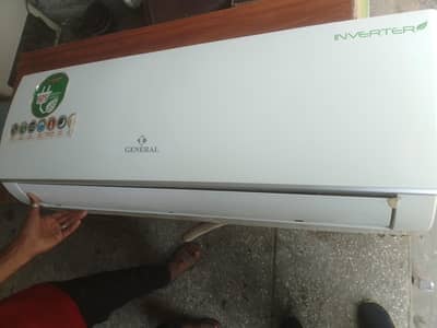 1.5 ton DC inverter jernal compny