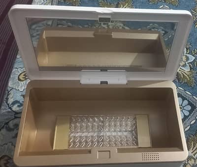 sanitizer box