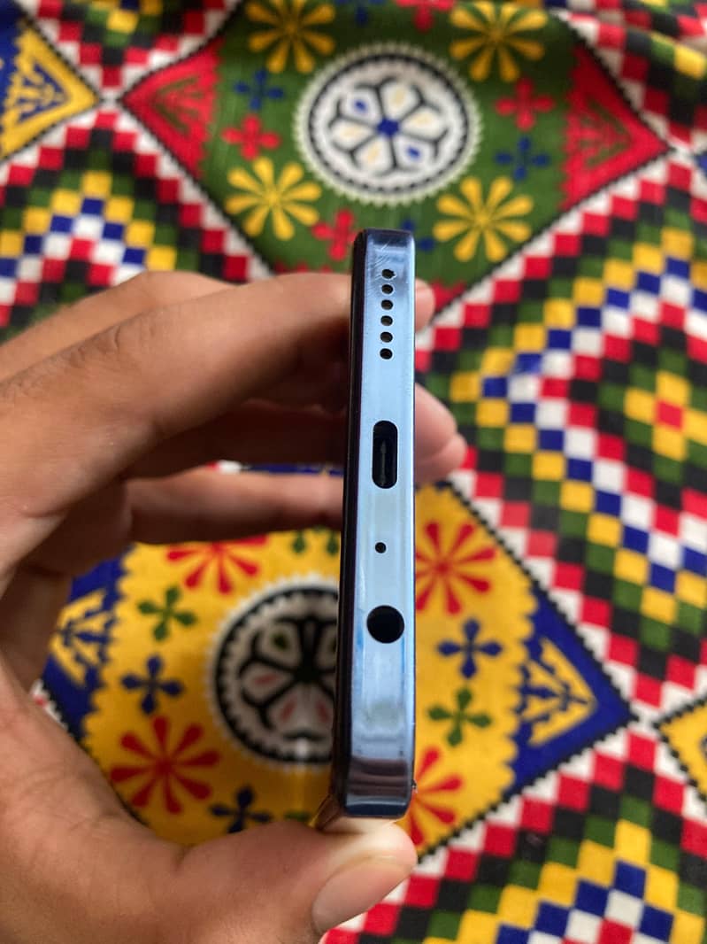 Tecno CAMON 20 1