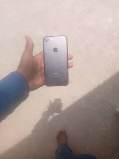 Apple iPhone 7