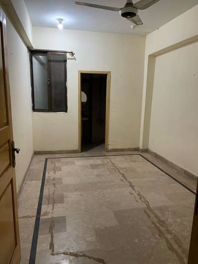 2 beds flat available for rent