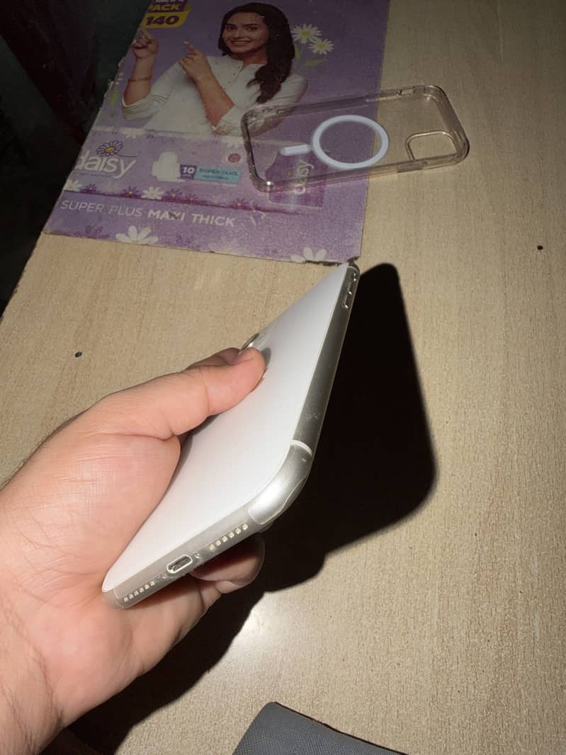 Apple iPhone 11 2