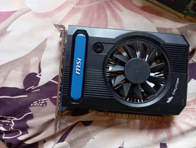GTX 640 2gb Amd Radeon HD 7570 2gb