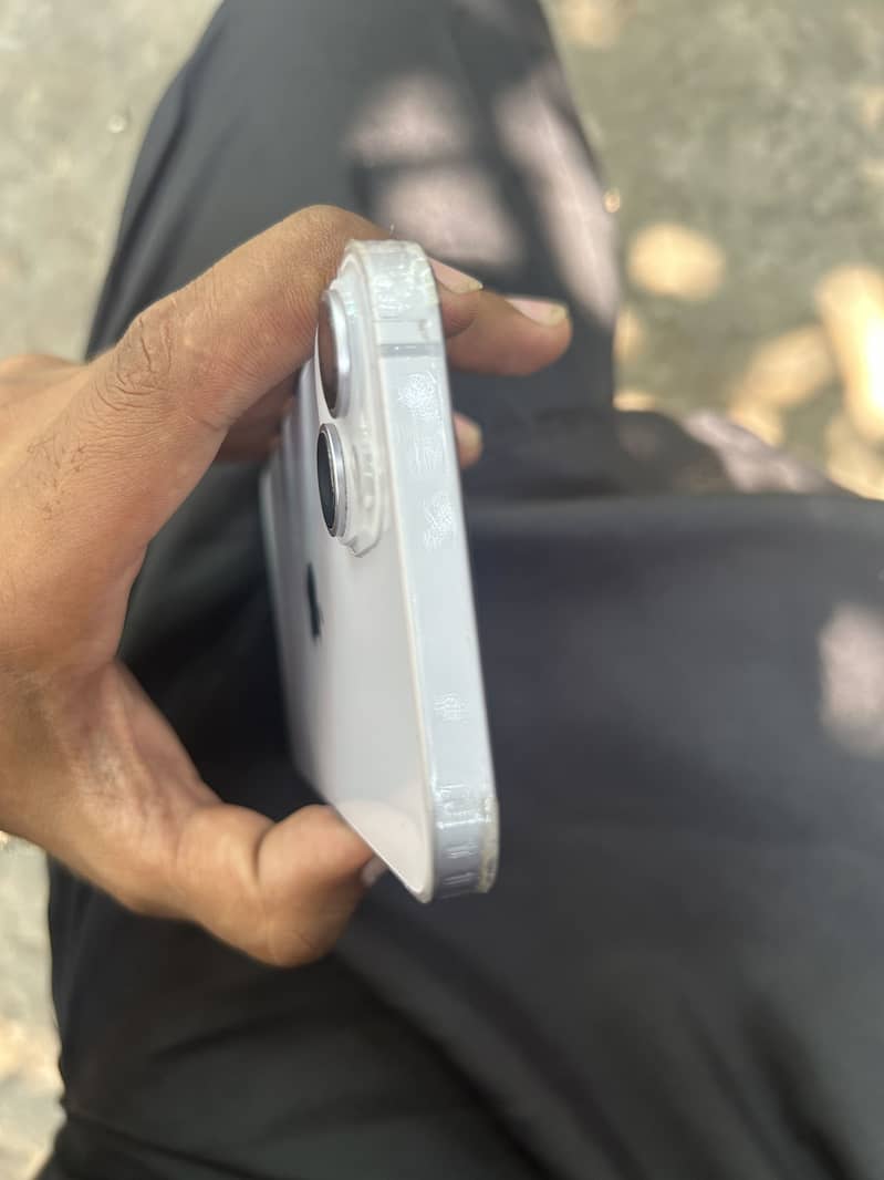 Apple iPhone 14 plus 4