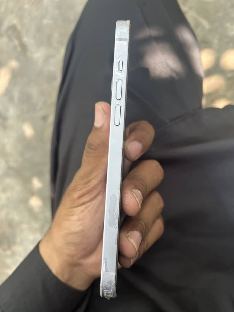 Apple iPhone 14 plus 6