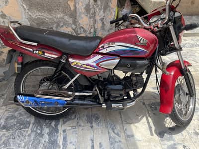 Honda Prider 2016 CD100
