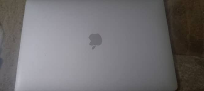 Macbook 2016 15'Inch (Screen not Functional)