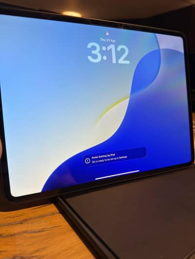Apple  Ipad M4 13 inch 256 gb