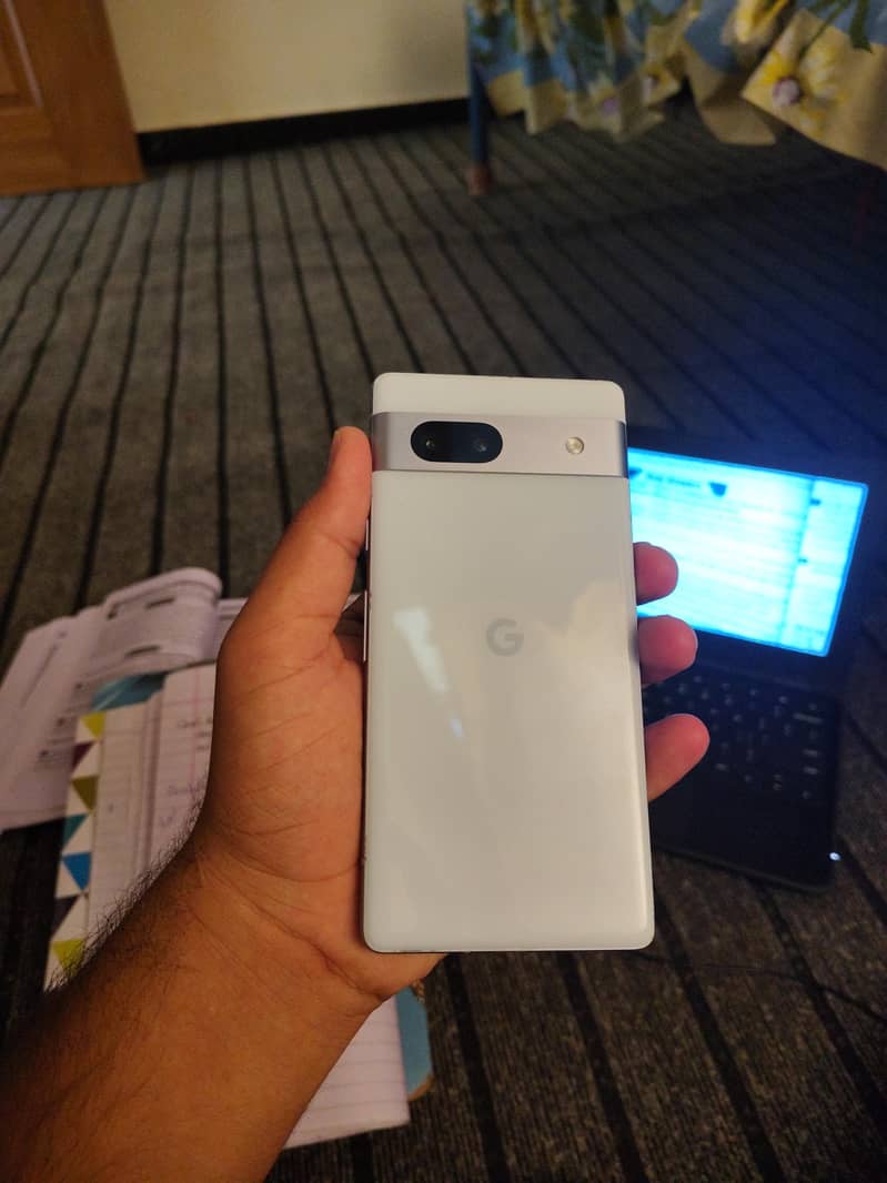 Google Pixel 7a 0