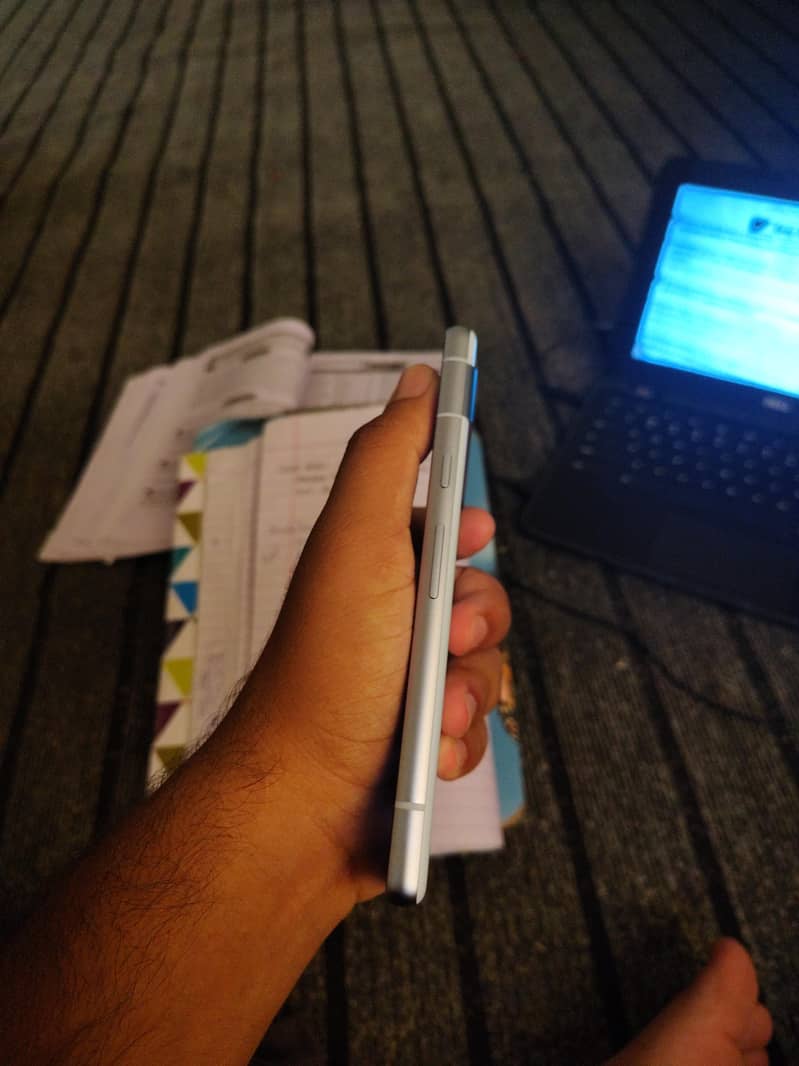 Google Pixel 7a 1
