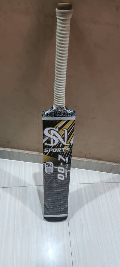 TAPEBALL COCONUT WOOD CRICKET BAT