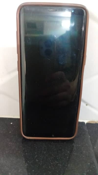 Samsung Galaxy S8 panel and battery available.