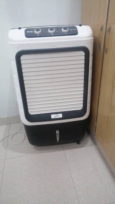 Royal Room Air cooler All ok in warrenty